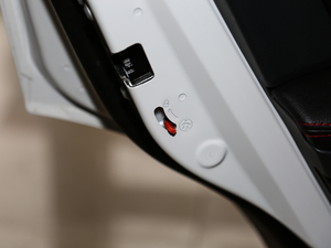 2018R7C 1.6L ԄӺA g