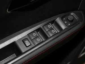 2018R7C 1.6L ԄӺA {܇ƅ^	