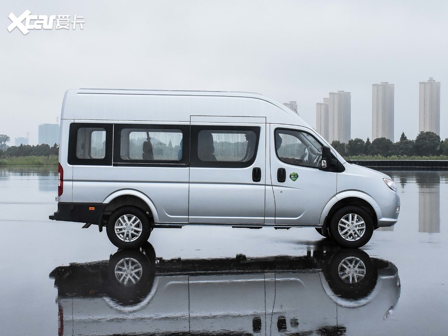 2021L 2.3T V9ǰ܇LS 7 VI