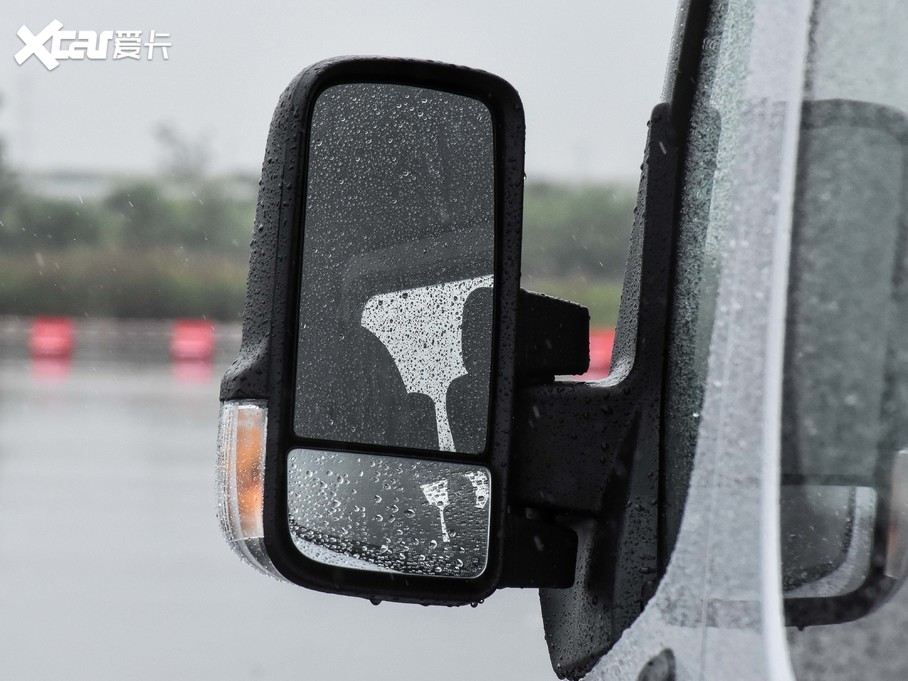 2021L 2.3T V9ǰ(q)܇LS 7 VI