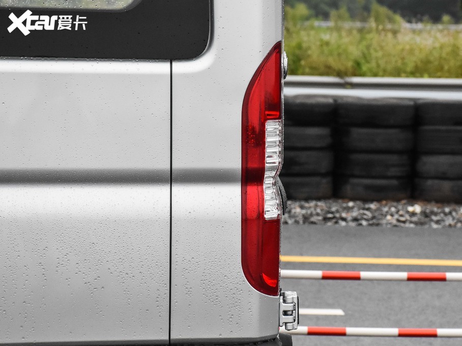 2021L 2.3T V9ǰ܇LS 7 VI