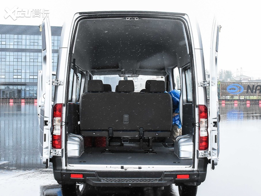 2021L 2.3T V9ǰ܇LS 7 VI