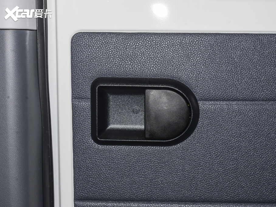 2021L 2.4T V9܇LS 7 VI