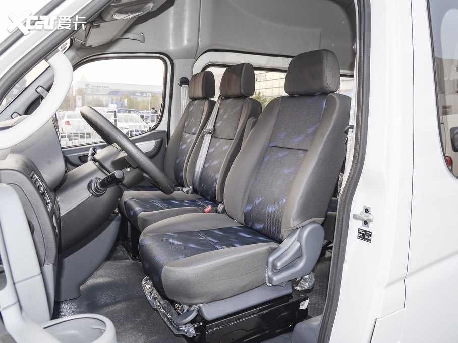 2021L 2.4T V9܇LS 7 VI