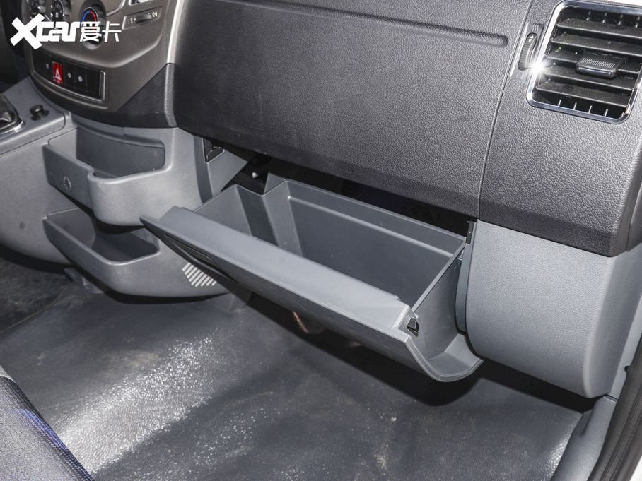 2021L 2.4T V9܇LS 7 VI