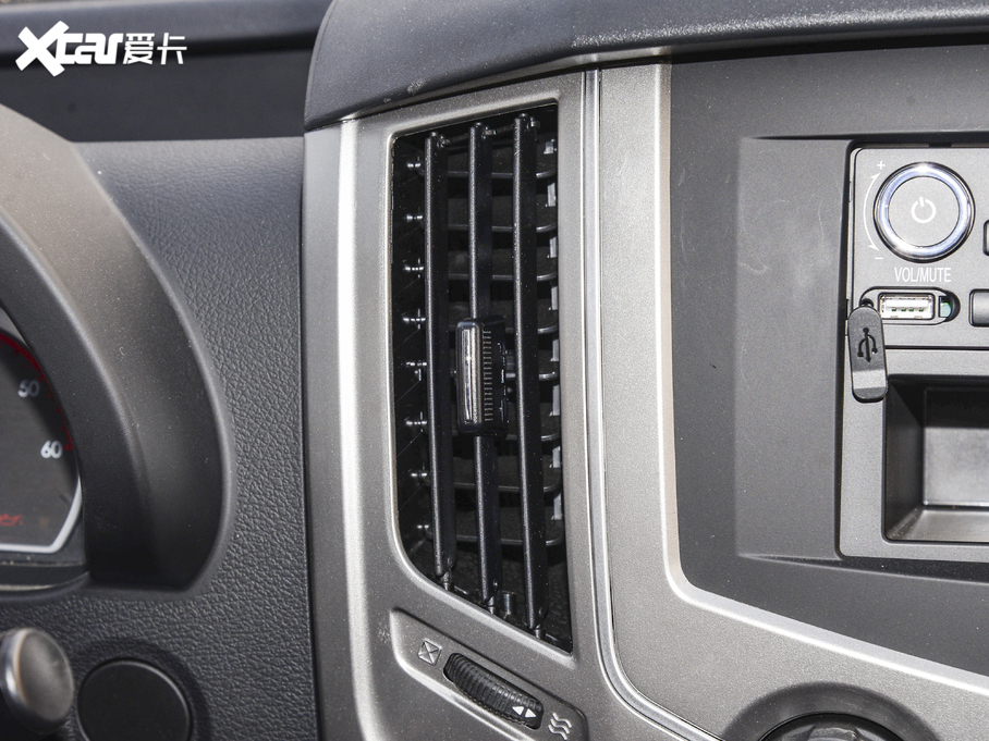 2021L 2.4T V9܇LS 7 VI