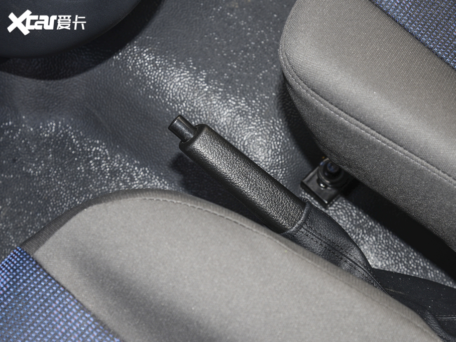 2021L 2.4T V9܇LS 7 VI