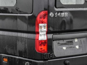 2021款2.4T V9后驱物流车极限车 国VI 细节外观
