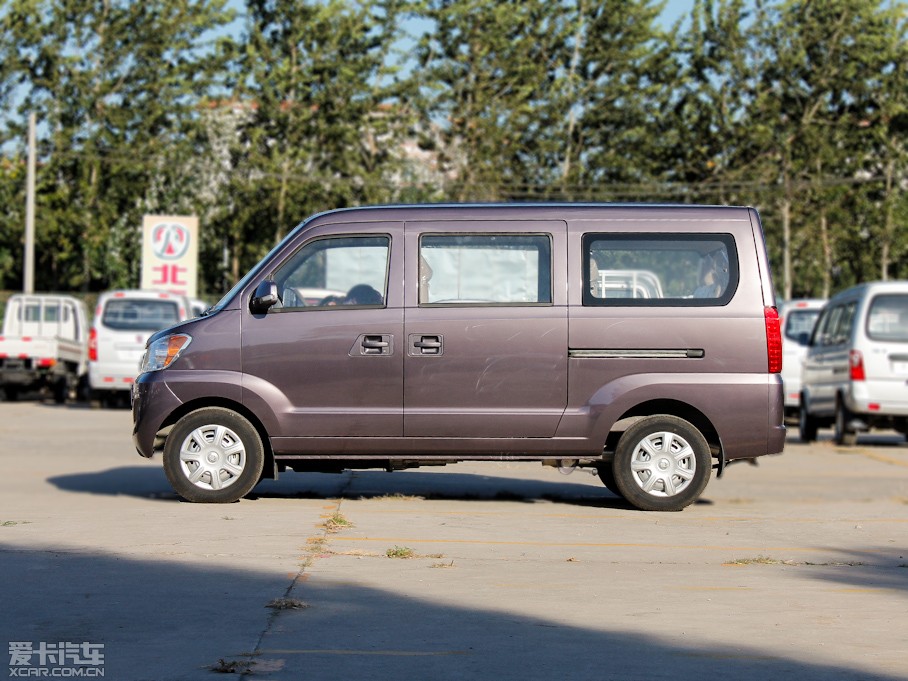 2012��LCV03 1.3L 7�����w���A��