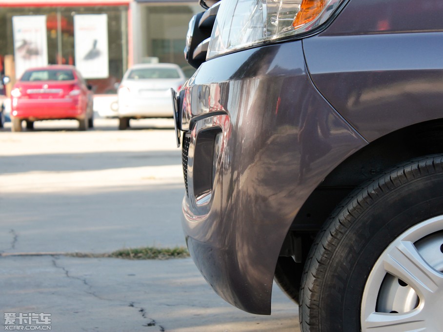 2012��LCV03 1.3L 7�����w���A��