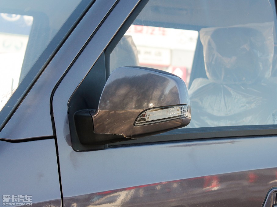 2012��LCV03 1.3L 7�����w���A��