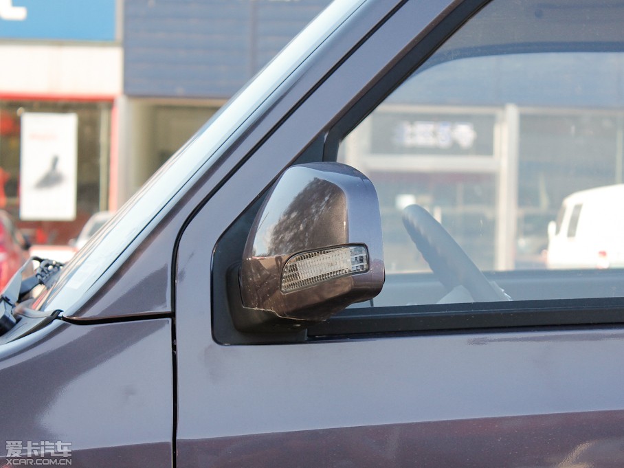 2012��LCV03 1.3L 7�����w���A��