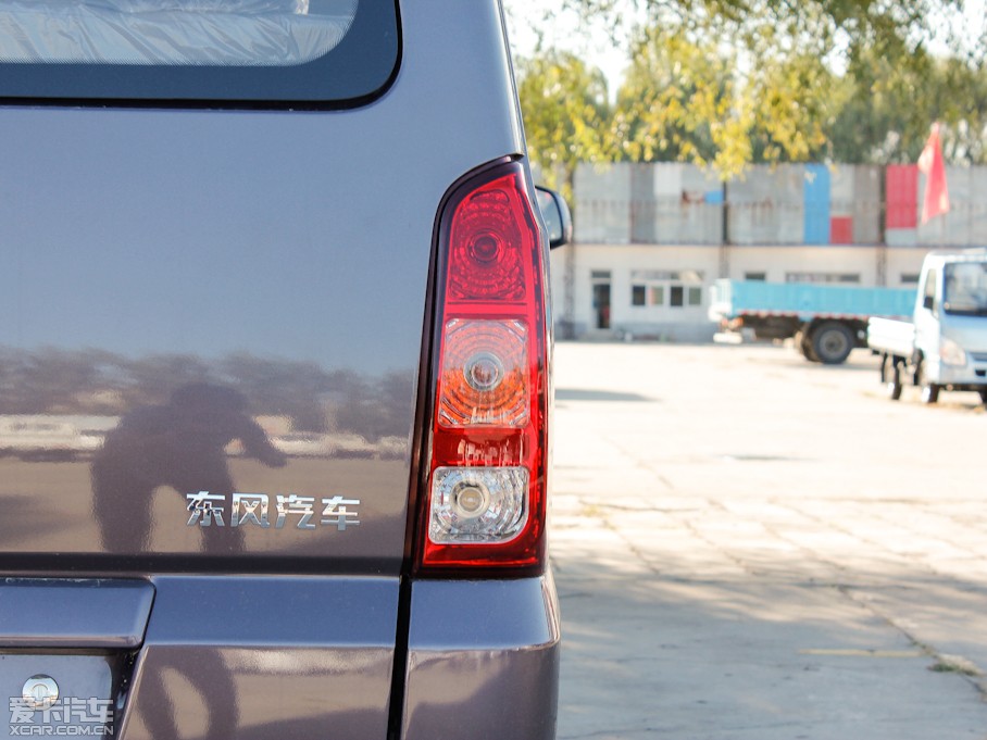 2012��L(f��ng)CV03 1.3L 7�����w���A��