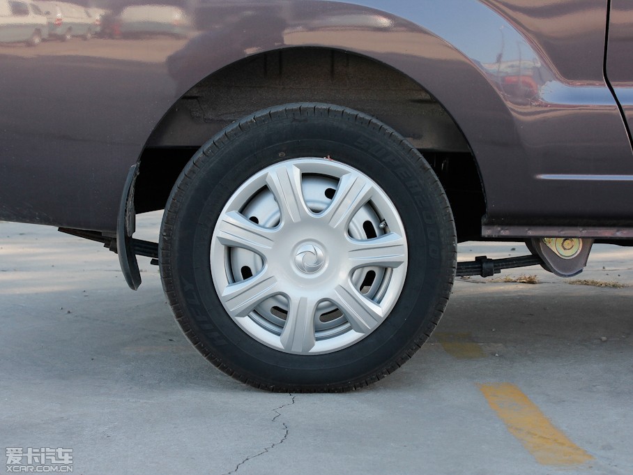 2012��LCV03 1.3L 7�����w���A��