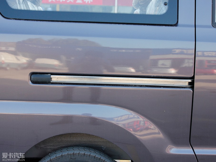 2012��LCV03 1.3L 7�����w���A��