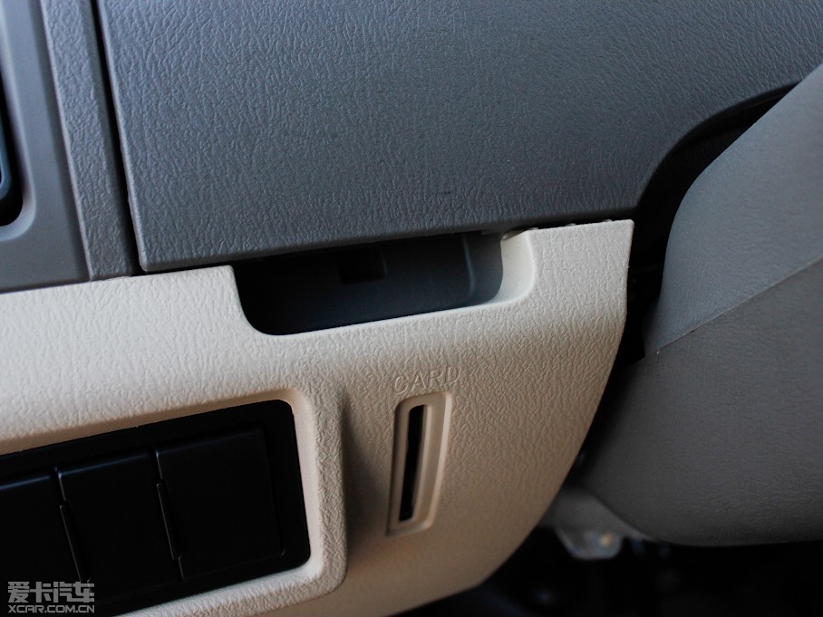 2012��L(f��ng)CV03 1.3L 7�����w���A��