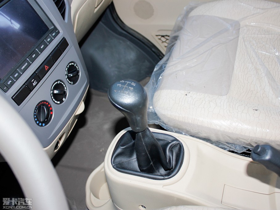 2012��LCV03 1.3L 7�����w���A��