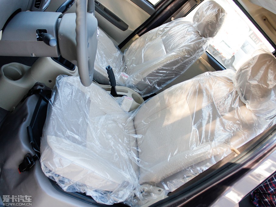 2012��LCV03 1.3L 7�����w���A��