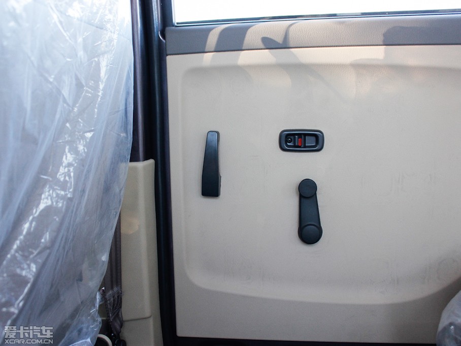 2012��L(f��ng)CV03 1.3L 7�����w���A��