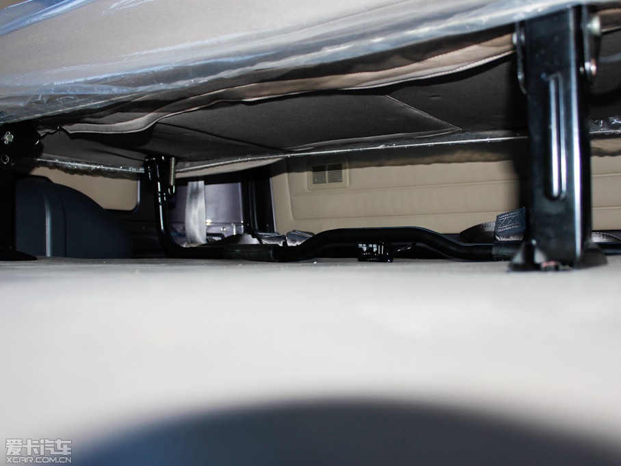 2012��L(f��ng)CV03 1.3L 7�����w���A��