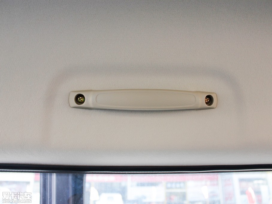 2012��LCV03 1.3L 7�����w���A��