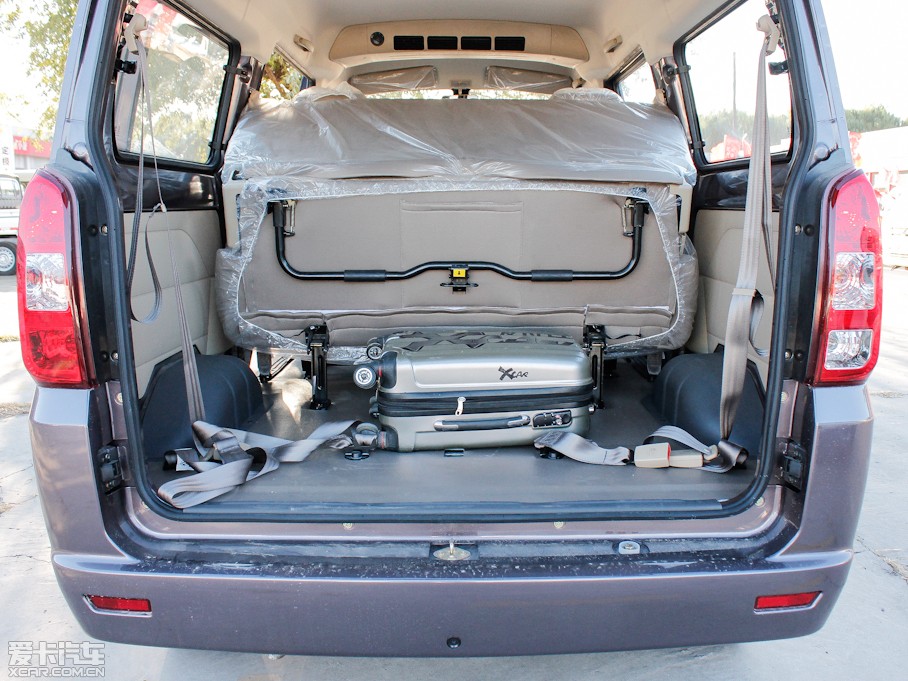 2012��LCV03 1.3L 7�����w���A��