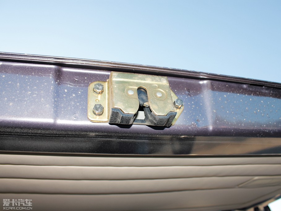 2012��LCV03 1.3L 7�����w���A��