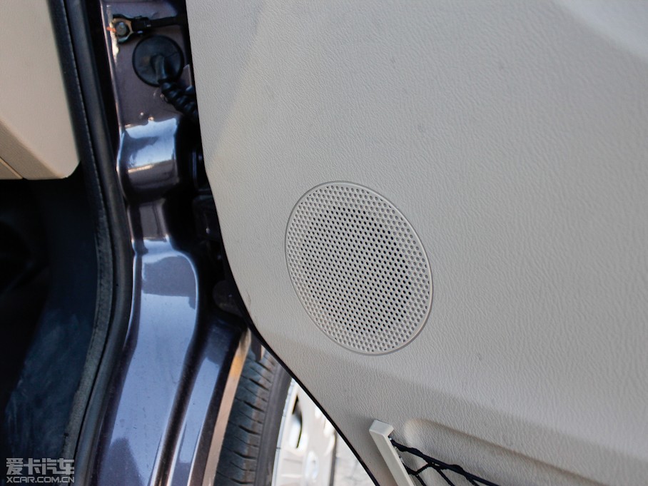 2012��LCV03 1.3L 7�����w���A��