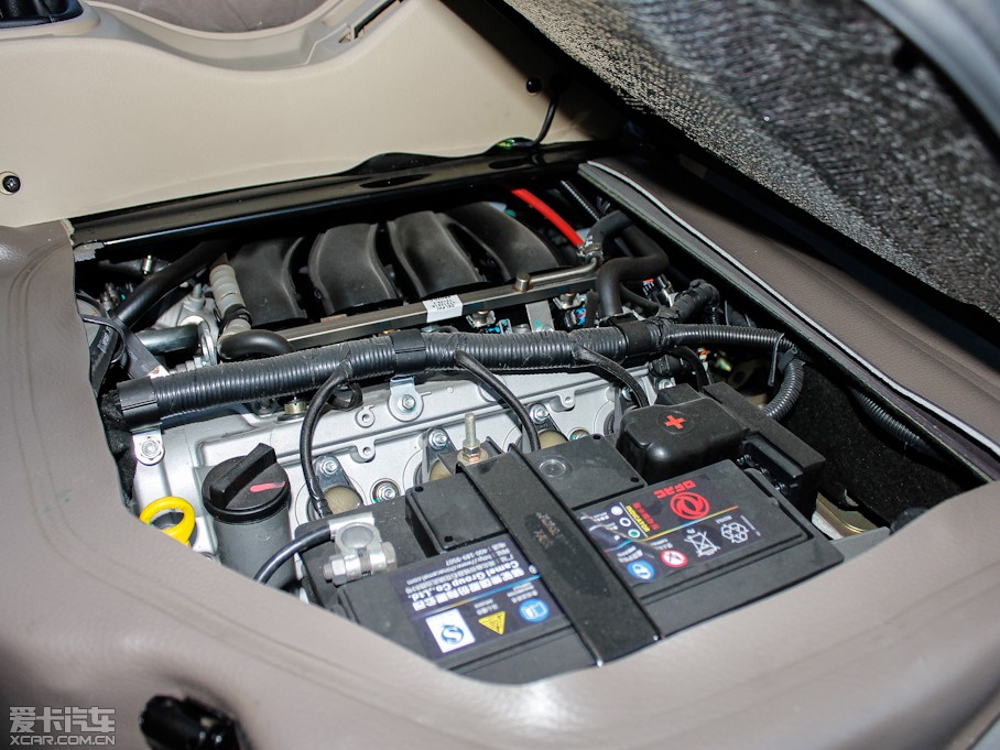 2012��LCV03 1.3L 7�����w���A��