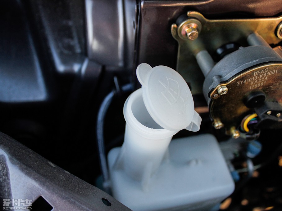 2012��L(f��ng)CV03 1.3L 7�����w���A��