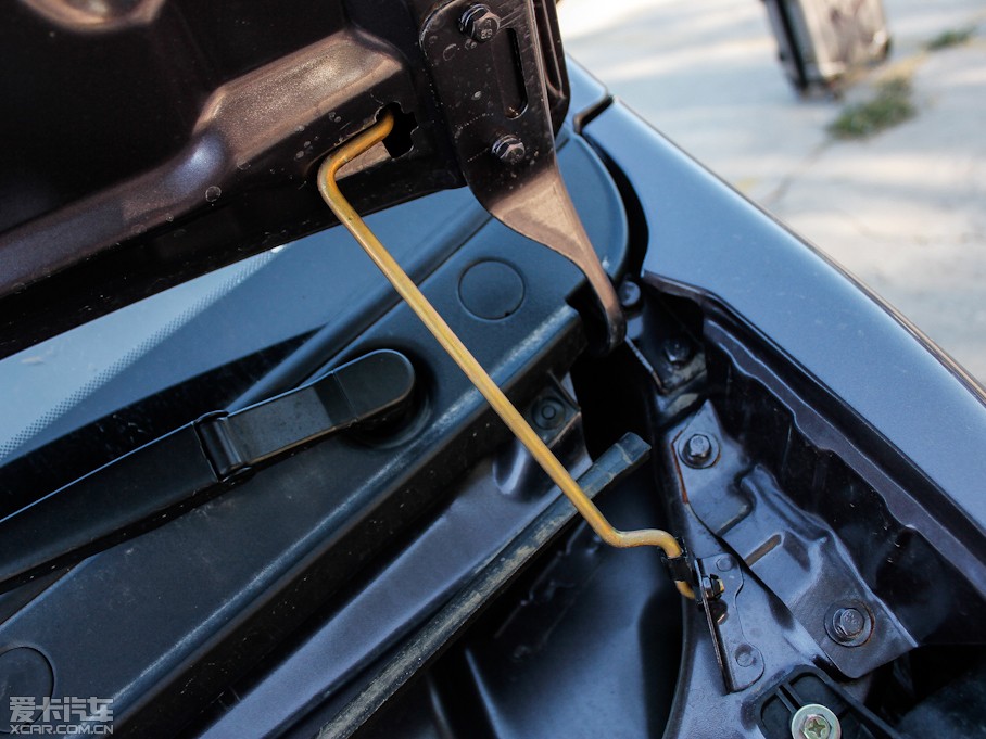 2012��LCV03 1.3L 7�����w���A��