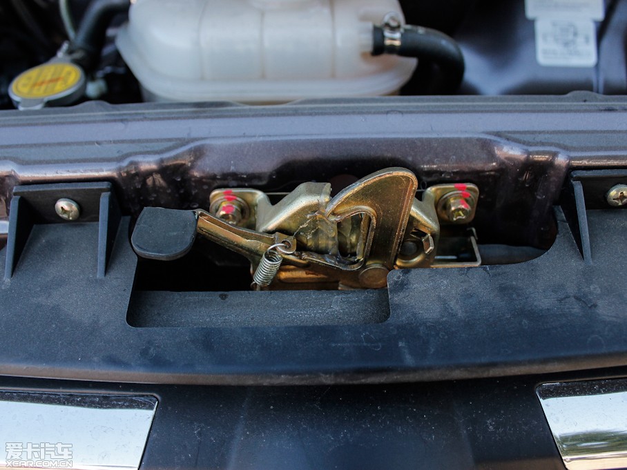 2012��LCV03 1.3L 7�����w���A��