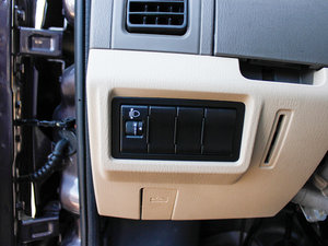 2012��1.3L 7�����w���A�� ���g����