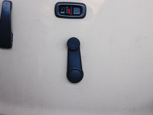 2012��1.3L 7�����w���A�� ���g����