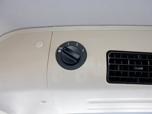 2012��1.3L 7�����w���A�� ���g����