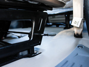 2012��1.3L 7�����w���A�� ���g����