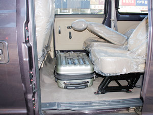 2012��1.3L 7�����w���A�� ���g����