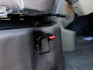 2012��1.3L 7�����w���A�� ���g����