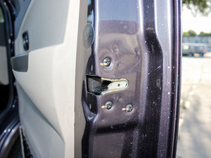 2012��1.3L 7�����w���A�� ����