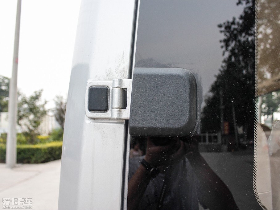 2012L(fng) 3.0T SI(lng)