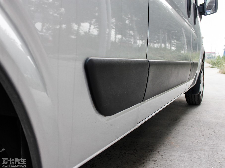 2012L(fng) 3.0T SI(lng)