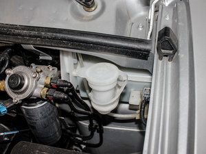 2012款3.0T 中轴高顶领尊版 其它