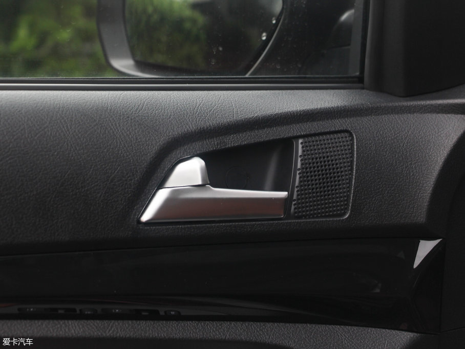 2017�����LS16 1.9T �քӃ����A�� 5��