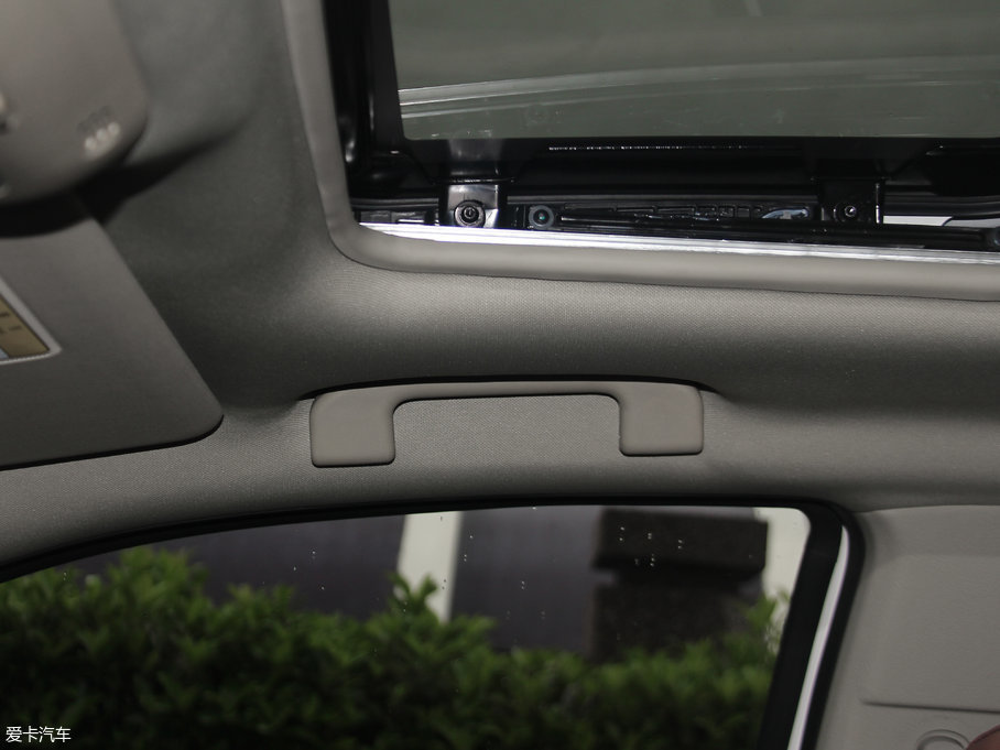 2017�����LS16 1.9T �ք������A�� 7��