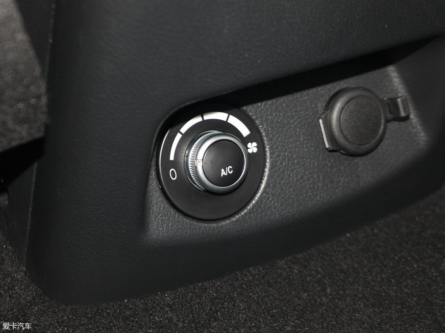 2017�����LS16 1.9T �ք������A�� 7��