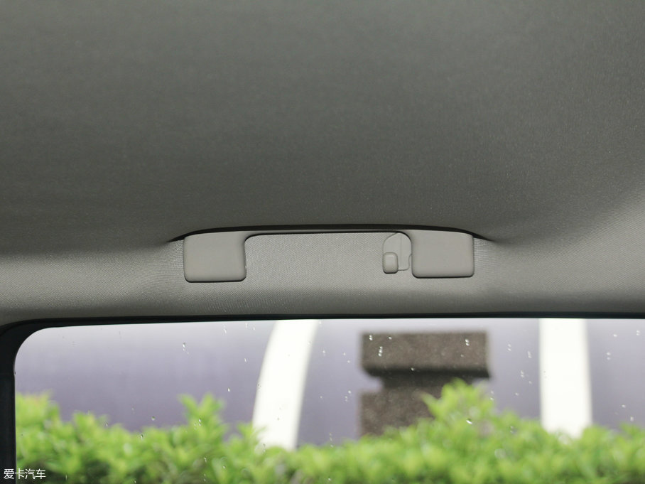 2017�����LS16 1.9T �ք������A�� 7��