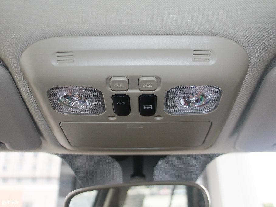 2017�����L(f��ng)S16 1.9T �ք�(d��ng)���(q��)���A�� 7��