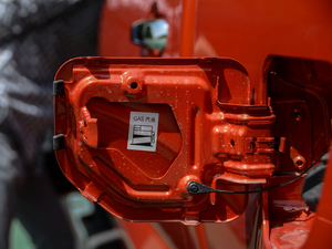 20182.4T ԄF 4K22D4T ^