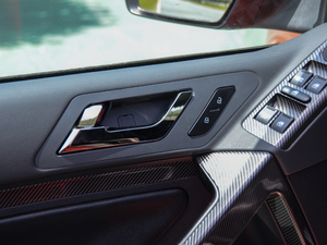 20182.4T ԄF 4K22D4T g