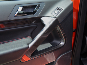 20182.4T ԄF 4K22D4T g